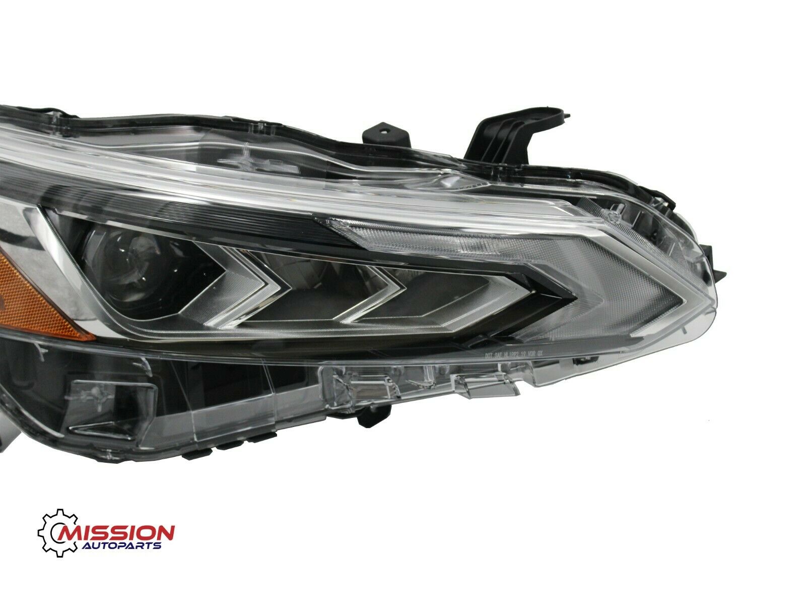 For 2019 2020 2021 Nissan Altima Headlight Assembly LED Right